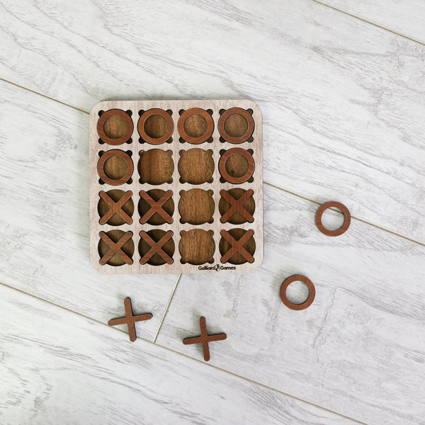 Galliard Games Tic Tac Toe, Noughts and Crosses Game (4x4 Board)