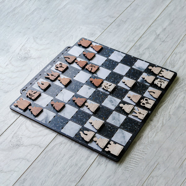 Galliard Games Wall Chess with Red Chessmen (Black Frackles)